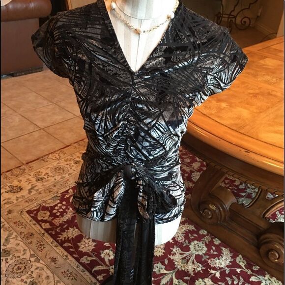 Velvety Velour Stretchy Durable Top w Long Sashes - Picture 1 of 11